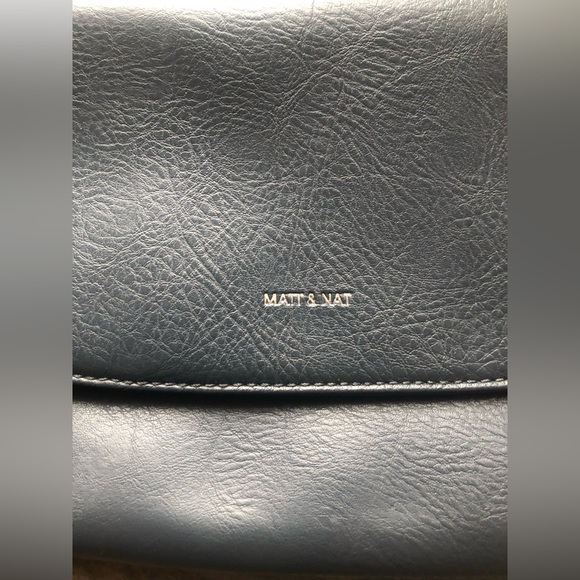 MATT & NAT Navy Clutch, Vegan Leather - Picture 3 of 7